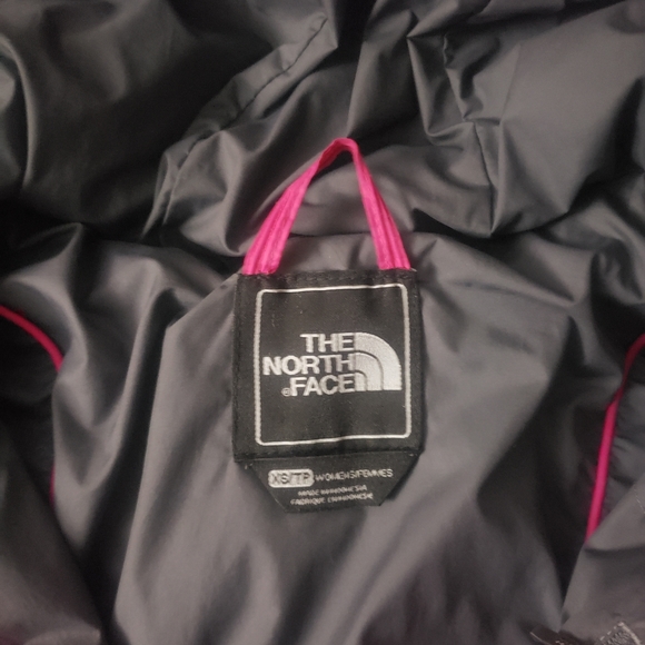 XS The North Face Pink Puffer - Picture 3 of 3